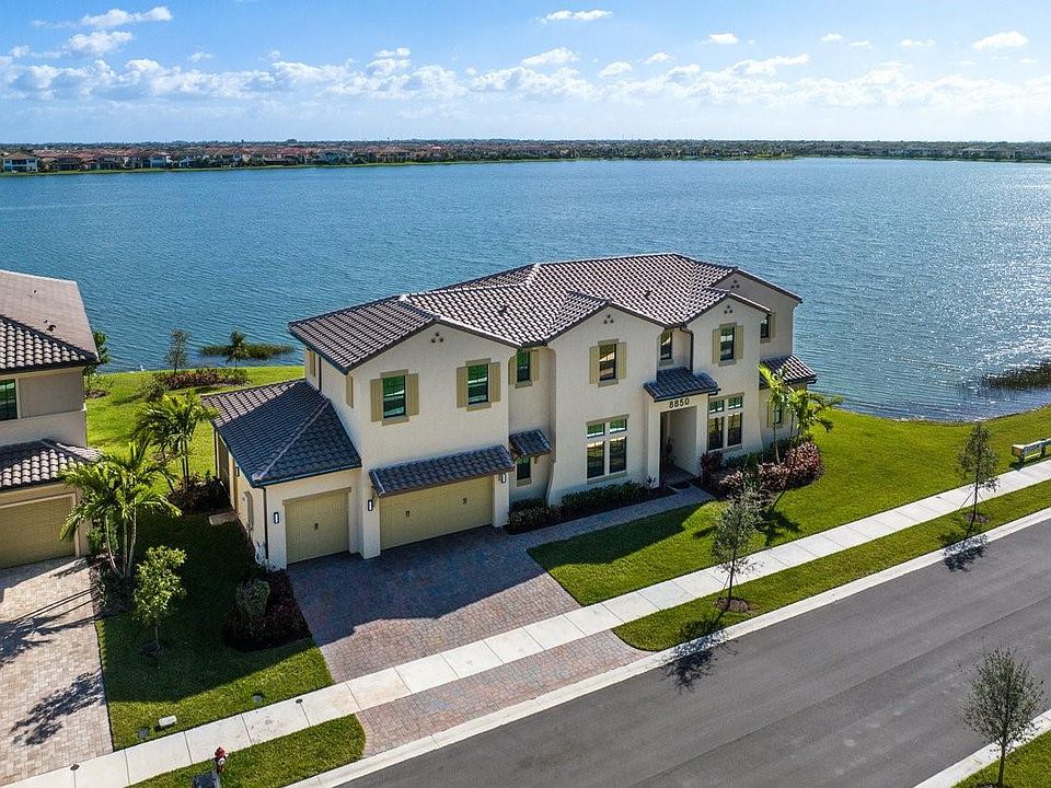 1st image of 8850 W Parkland Bay Trail