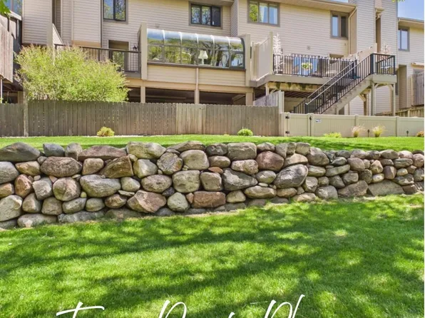 4307 S Townpark Pl, Sioux Falls, SD 57105