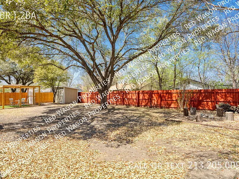 5259 Prince Valiant Dr — Photo 23