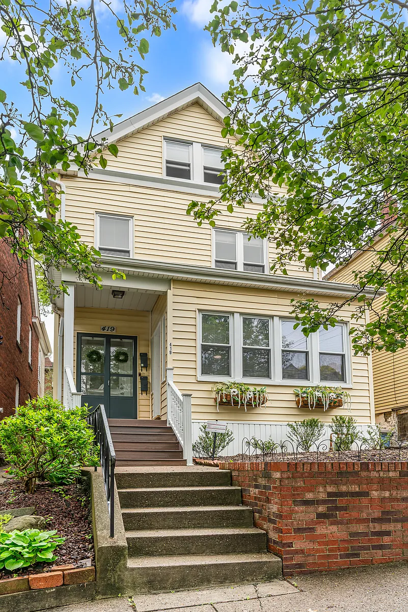 Building Photo - 419 Hastings St #1