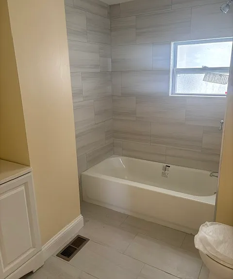 901 Saratoga St #1 — Photo 8