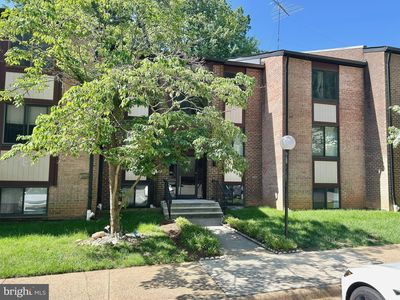 9717 Kings Crown Ct APT 201, Fairfax, VA, 22031