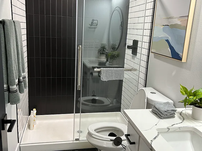 1403 SW Broadway Dr — Photo 38