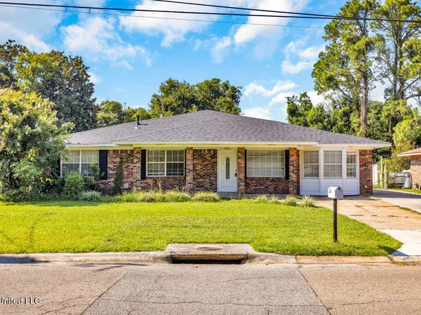 2281 Stelly Dr, Biloxi, MS 39531