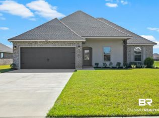 10140 Chipper Ln, Foley, AL 36535