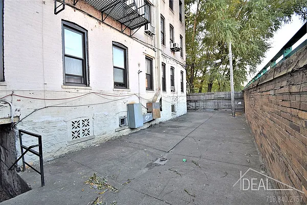 Rented by Ideal Properties Group | media 9