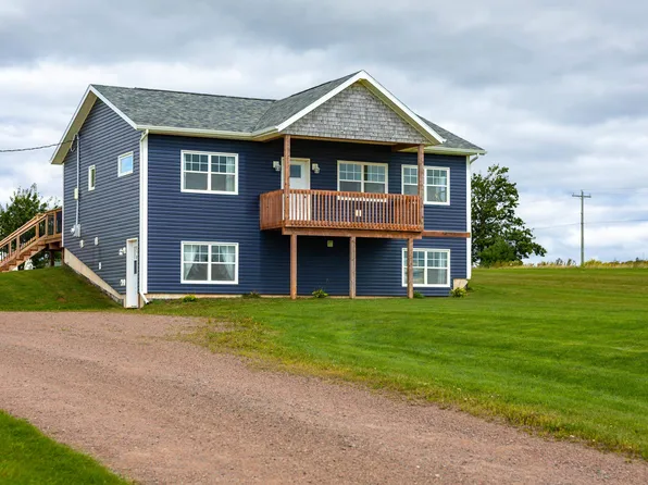 556 Line Rd, Grenville Parish, PE C0A 1N0