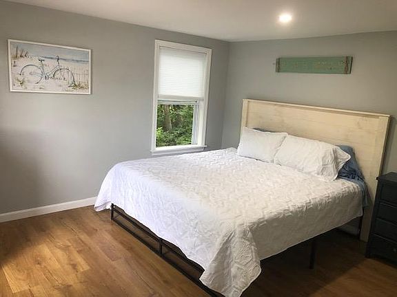 5th image of 18 Saint Johns St