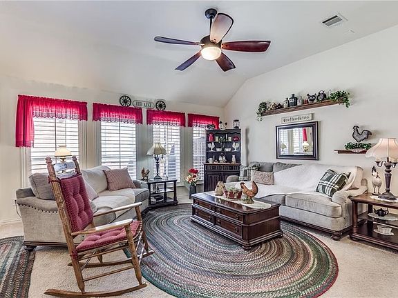 5th image of 1808 Glen Aerie Ln