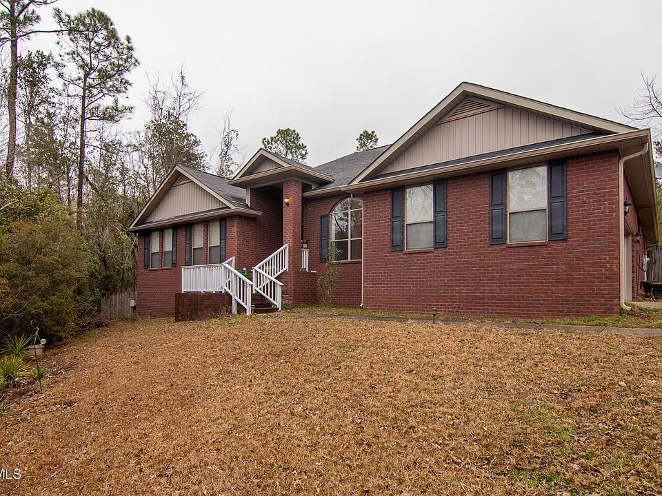1st image of 125 Deerwood Dr