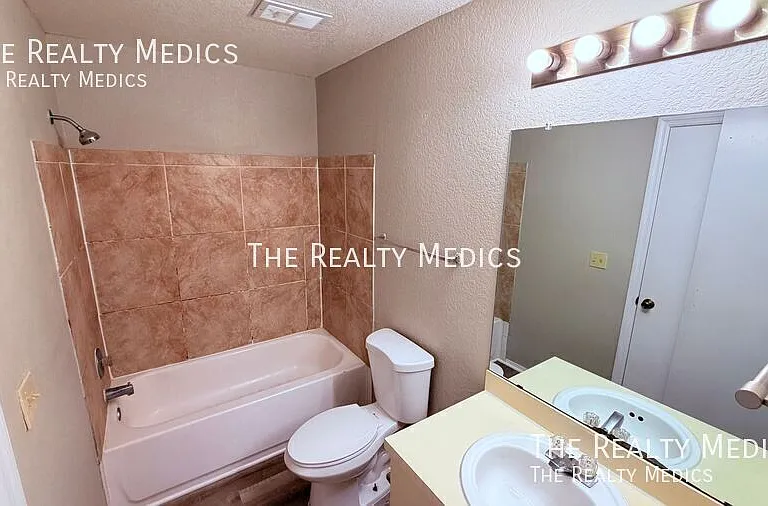 2550 N Alafaya Trl #2105 — Photo 14