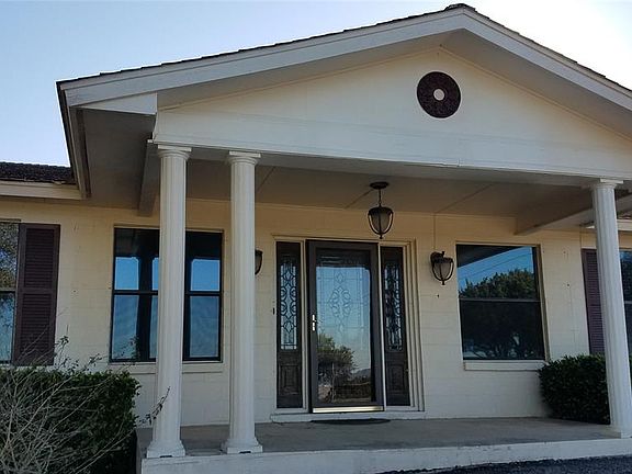 3rd image of 1156 Post Oak Dr
