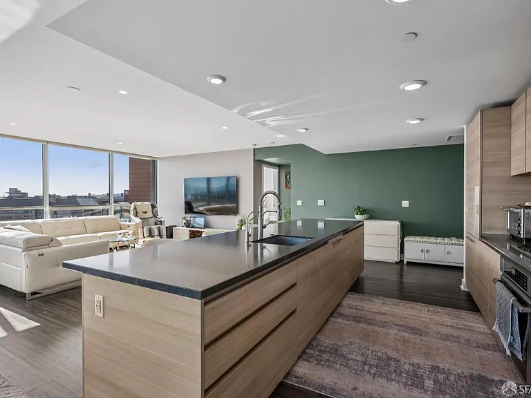 708 Long Bridge St #1607 — Photo 7