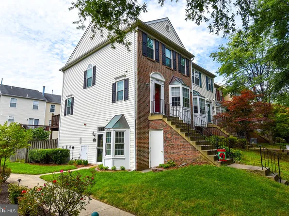 2451 Nantucket Dr, Crofton, MD 21114