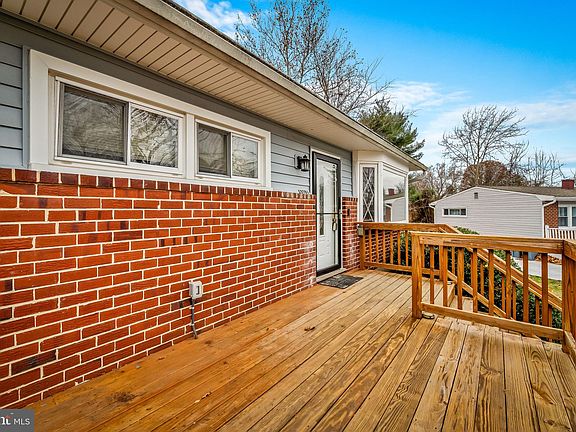 4th image of 3701 Allenswood Ct