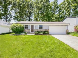 536 Vesely Ct, Eastlake, OH