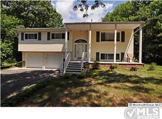 23 Warren Dr, Aberdeen, NJ 07747