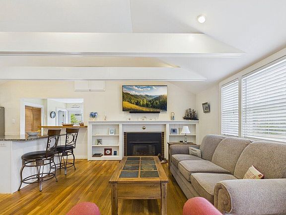 4th image of 29 Lorree Lane