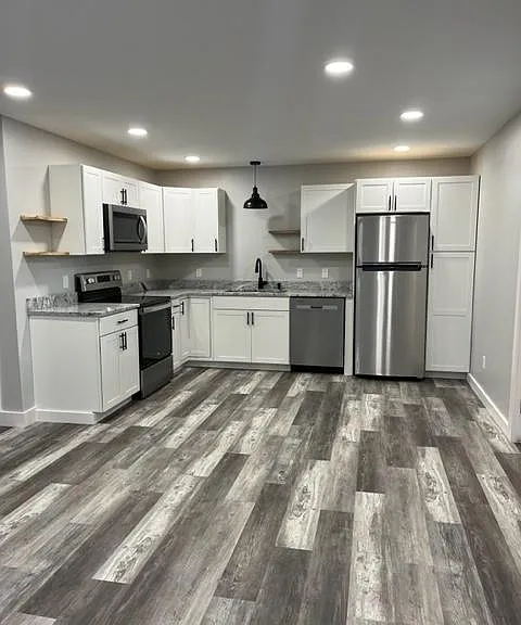 319 S Main St #2 — Photo 5