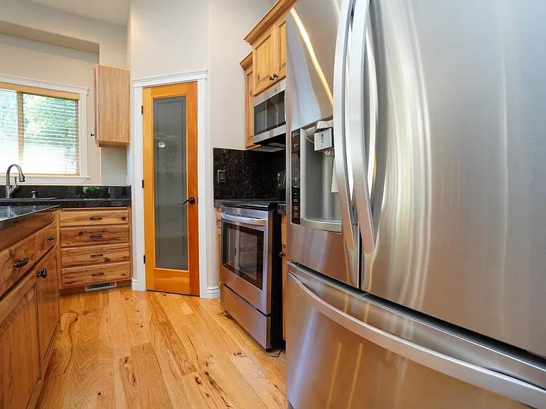 2511 W Teano Dr — Photo 13