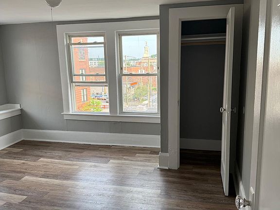 4th image of 93 W Pearl St APT 11