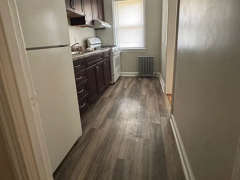 319 Anacostia Rd SE — Photo 10