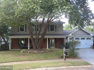 1100 Clinton Ct, Waldorf, MD