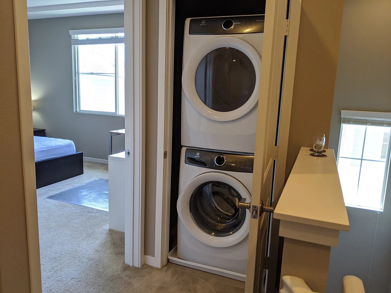 4 bed, 3.5 bath, 1853 sqft, $1,200 — Photo 4