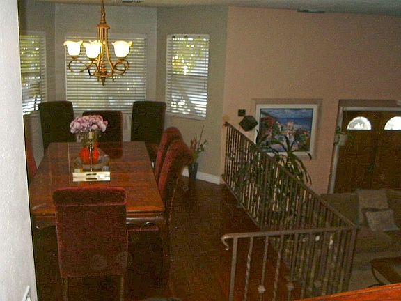 dining room off from kitchen