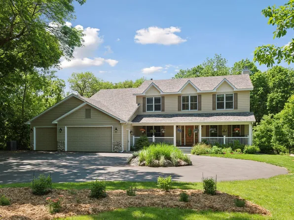 6050 Galpin Lake Rd, Shorewood, MN 55331