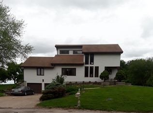 1210 Westridge Dr, Atchison, KS 66002