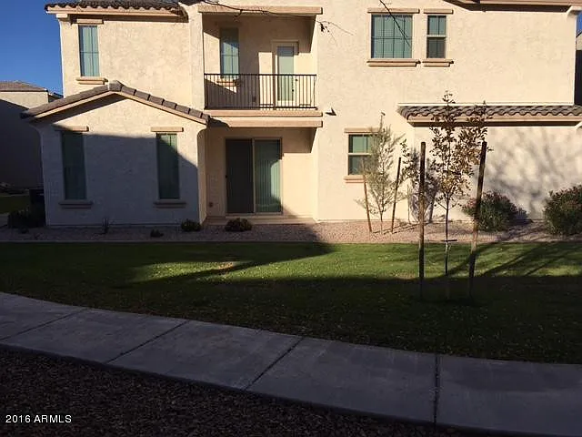 17730 W Banff Ln — Photo 39