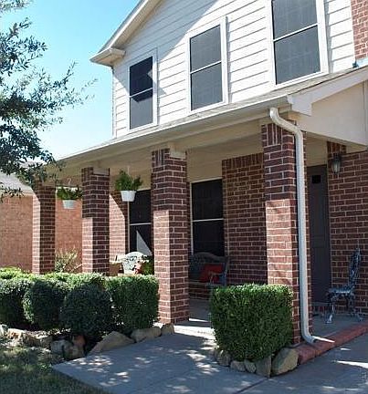 2nd image of 209 Trenton Dr