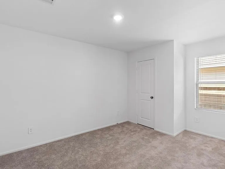 2430 Ridge Oak Dr — Photo 10