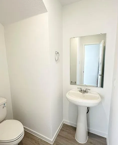 908 Grebe Dr — Photo 18