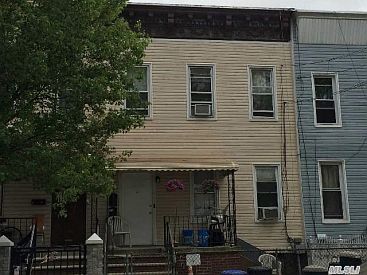 1st image of 95 Avenue