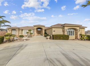 200 W Desert Rose Dr, Henderson, NV 89015