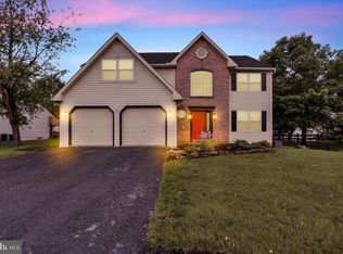 114 Carmen Dr, Blandon, PA 19510