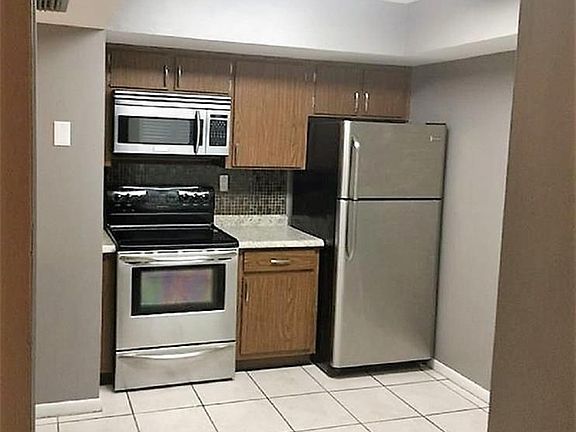 2nd image of 8968 NW 27th St
