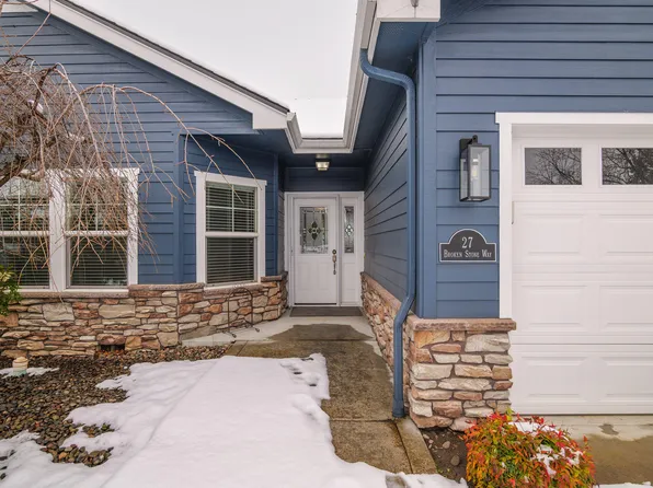 27 Broken Stone Way, Eagle Pt, OR 97524