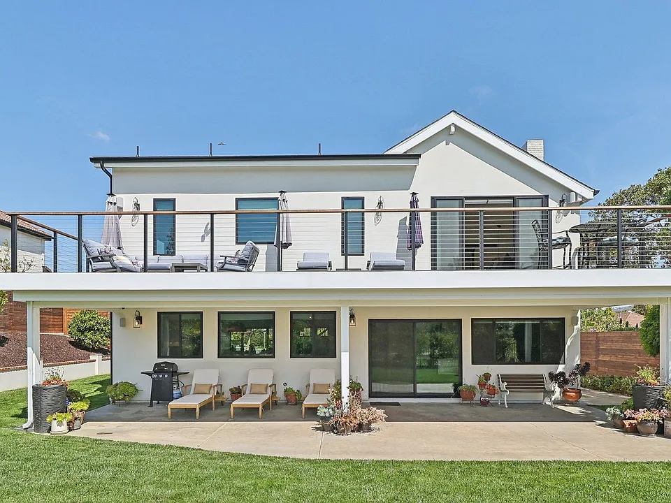 7249 Mimosa Dr