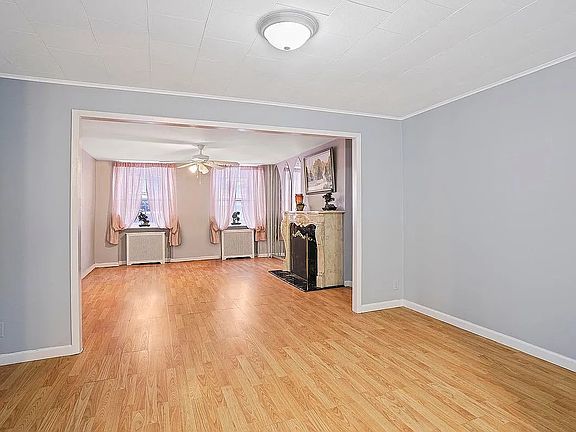 3rd image of 330 Union St #1
