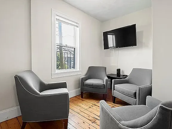 20 Governor St #2 — Photo 4