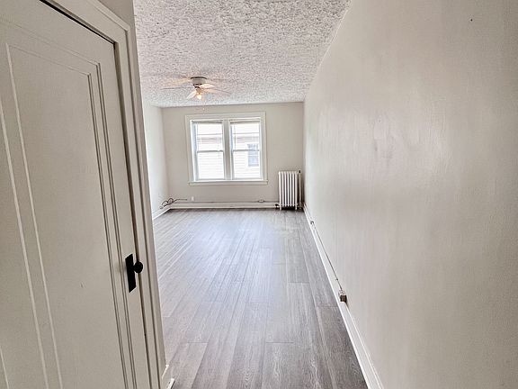 2nd image of 277 Curry Ave Unit 9