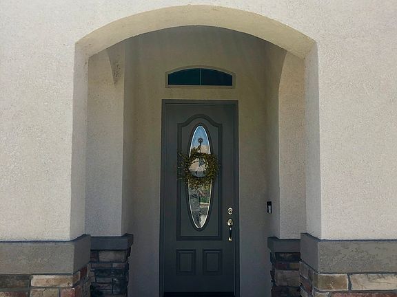 2nd image of 3205 W Lark Ave