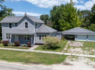 236 W 3rd Ave, Woodhull, IL 61490