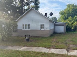 9755 Spruce St, Bay Port, MI 48720