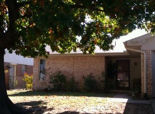 216 E Beech Ave, Yukon, OK 73099