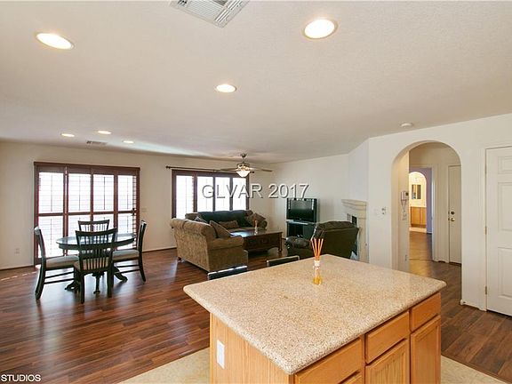 3rd image of 5228 El Prado Heights St