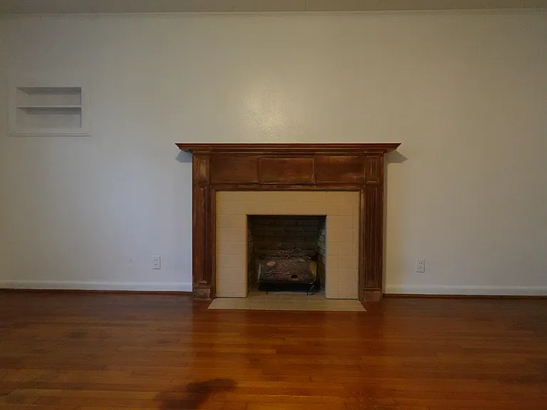 515 Livermore Ave — Photo 5
